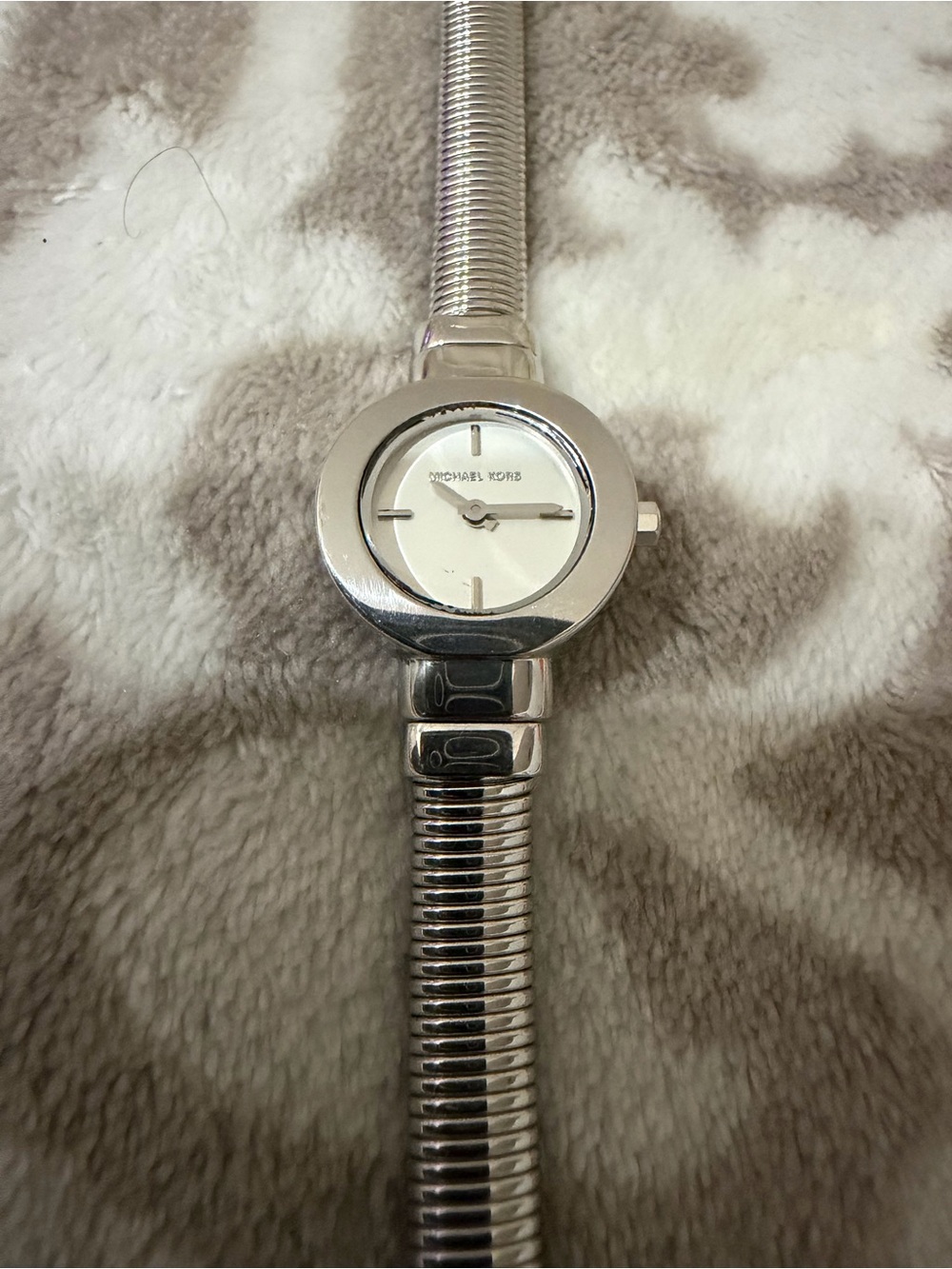 Michael Kors MK7529 Mini Gramercy Women's Silver Watch Tubogas Cuff Fits 6.5"